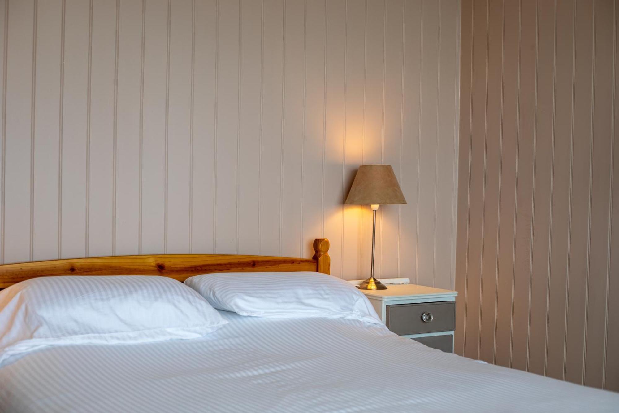 Oa Surf Club Bed and Breakfast Bude Exteriör bild